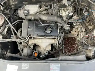 Veículo de Sucata volkswagen passat berlina (3c2) highline do ano 0 alimentado bkp