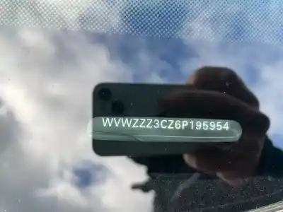 Veículo de Sucata volkswagen passat berlina (3c2) highline do ano 0 alimentado bkp