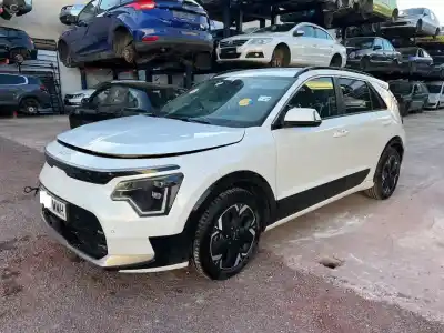 Veículo de Sucata kia niro (sg2) e-concept do ano 0 alimentado em16