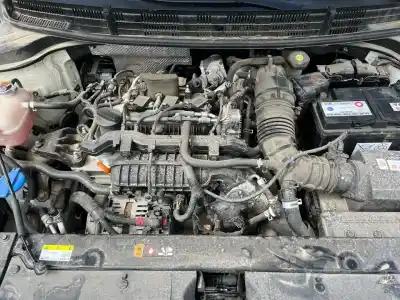 Veículo de Sucata kia stonic (ybcuv) tech do ano 0 alimentado g3lf