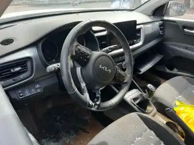 Veículo de Sucata kia stonic (ybcuv) tech do ano 0 alimentado g3lf