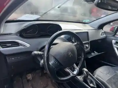 Veículo de Sucata peugeot 2008 (2013->) style do ano 0 alimentado hn01