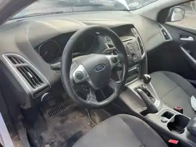 Veículo de Sucata ford focus lim. business do ano 0 alimentado t1da