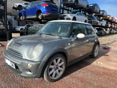 Здавання транспортного засобу mini mini r50.r53 cooper s року 0 потужний w11b16a