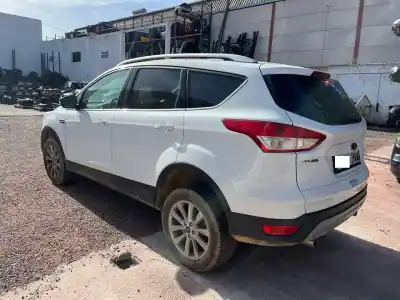 Veicolo di demolizione ford kuga (cbs) titanium dell'anno 0 alimentato xrma