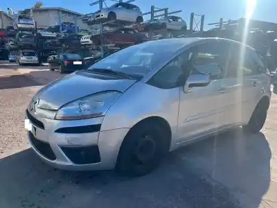 Veículo de Sucata citroen c4 picasso avatar do ano 2010 alimentado 9hz