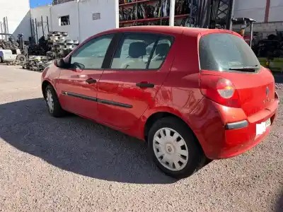 Veicolo di demolizione renault clio iii business dell'anno 0 alimentato k9k766