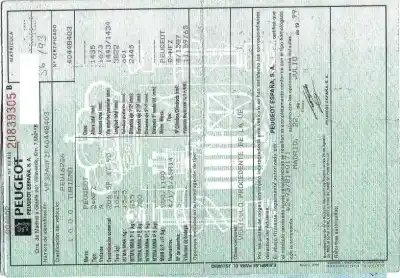 Veículo de Sucata PEUGEOT 206 BERLINA XT do ano 0 alimentado NFZ