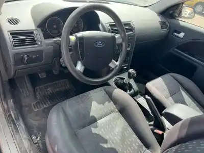 Здавання транспортного засобу ford mondeo berlina ge ambiente 06.2003> d року 0 потужний d5ba