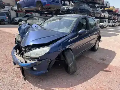Здавання транспортного засобу peugeot 206 berlina xt року 0 потужний rhy