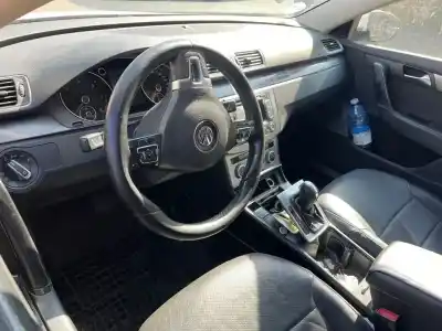 Veículo de Sucata volkswagen passat variant (365) advance 4motion bluemotion do ano 0 alimentado cff