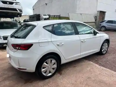 Vehicul casat SEAT LEON (5F1) 1.6 TDI al anului 0 alimentat CLH