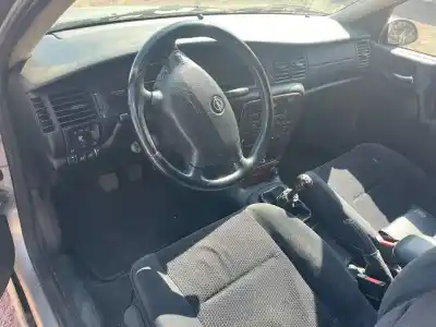 Veicolo di demolizione OPEL VECTRA  dell'anno 0 alimentato Y22DTR Veicolo di demolizione OPEL VECTRA  dell'anno 0 alimentato Y22DTR