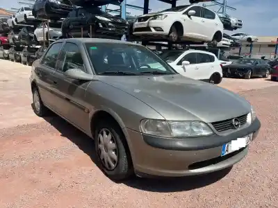 Scrapping Vehicle OPEL VECTRA B BERLINA Básico (1999->) of the year 0 powered X20DTH