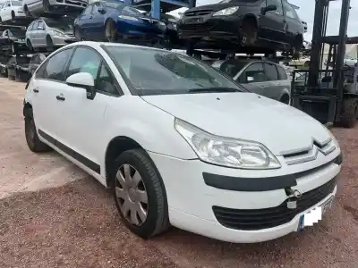 Veículo de Sucata citroen c4 berlina lx do ano 2006 alimentado 