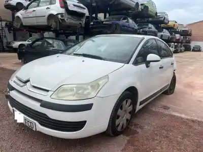 Veículo de Sucata citroen c4 berlina lx do ano 2006 alimentado 