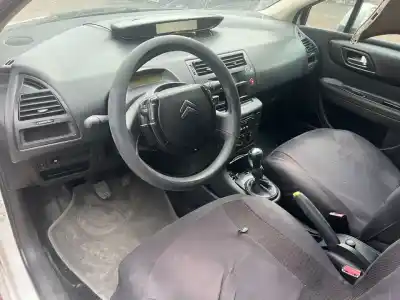 Veículo de Sucata citroen c4 berlina lx do ano 2006 alimentado 