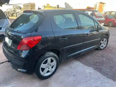 Veículo de Sucata peugeot 207 207 5p sport 1.4 do ano 2007 alimentado 8fs