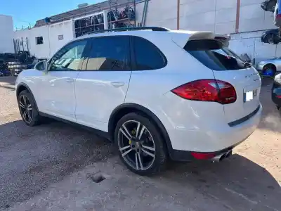 Veicolo di demolizione porsche cayenne typ 92aa s dell'anno 0 alimentato 