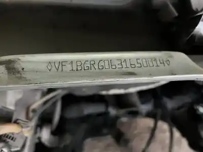 Veículo de Sucata RENAULT LAGUNA II BG0 Authentique do ano 0 alimentado 