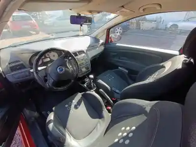 Vehicul casat fiat punto (evo) (199) dynamic al anului 0 alimentat 