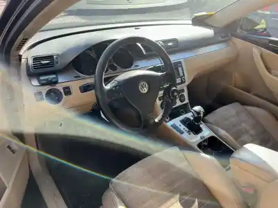 Hurda Aracı VOLKSWAGEN PASSAT  Yılın 0 güçlü 