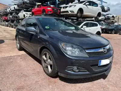 Vehicul casat OPEL ASTRA H 1.7 TD GTC al anului 0 alimentat Z17DTH
