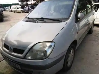 Scrapping Vehicle RENAULT SCENIC (JA..) K4M A7 of the year 2002 powered K4M