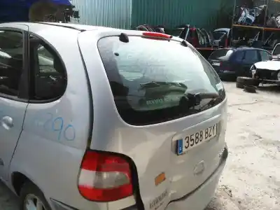 Scrapping Vehicle renault scenic (ja..) k4m a7 of the year 2002 powered k4m