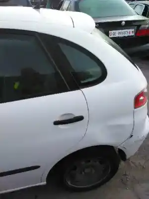 Veículo de Sucata seat ibiza iii (6l1) 1.4 16v do ano 2003 alimentado bby