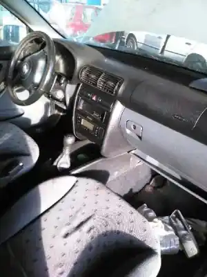 Scrapping Vehicle seat toledo ii (1m2) 1.9 tdi of the year 2001 powered asv