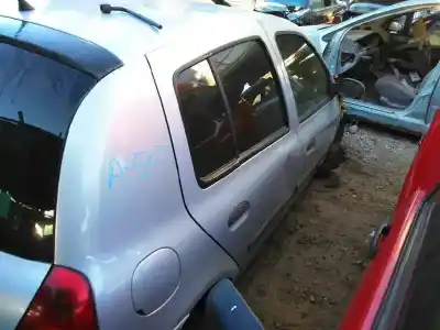 Scrapping Vehicle renault clio ii fase ii (b/cb0) g/d4f b7 of the year 2001 powered d4f b7
