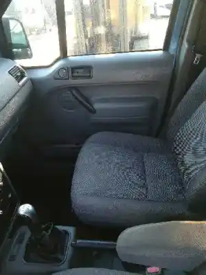 Здавання транспортного засобу ford transit connect (tc7) d-hcpa року 2005 потужний hcpa