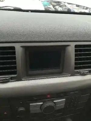 Здавання транспортного засобу opel vectra c (z02) 1.9 cdti (f69) року 2006 потужний z19dth