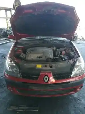 Verschrottungsfahrzeug RENAULT                                            CLIO II FASE II (B/CB0)                                                                                                                                                                                                                                    K9K 17 des Jahres 2004 angetrieben K9K
