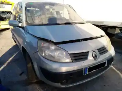 Здавання транспортного засобу RENAULT SCÉNIC II (JM0/1_) 1.9 DCI (JM0G, JM12, JM1G, JM2C) року 2004 потужний F9Q812