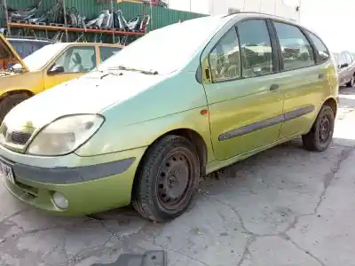 Scrapping Vehicle renault scénic i monospace (ja0/1_, fa0_) 1.9 dti (ja1u) of the year 2001 powered f9q744