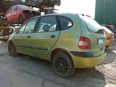 Scrapping Vehicle renault scénic i monospace (ja0/1_, fa0_) 1.9 dti (ja1u) of the year 2001 powered f9q744