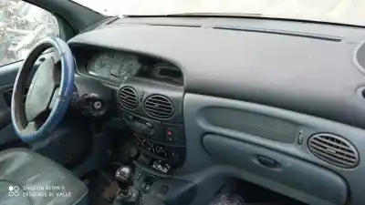 Veicolo di demolizione renault megane i scenic (ja0) d/f9q a7 dell'anno 1999 alimentato f9q a7