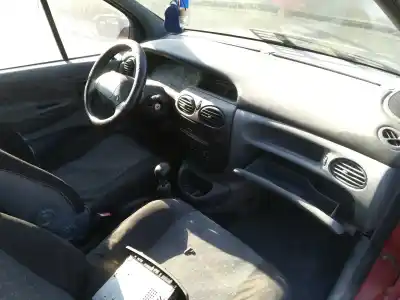 Здавання транспортного засобу renault megane i scenic (ja0) f8q784 року 1997 потужний f8q784