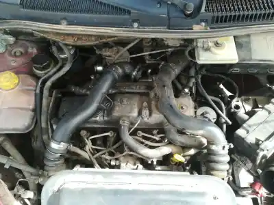 Veículo de Sucata ford transit connect (tc7) furgón (2006->) do ano 2005 alimentado 