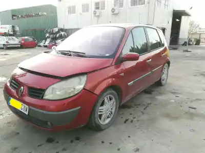 Scrapping Vehicle renault scenic ii (jm) d/f9q d8 of the year 2004 powered f9q d8
