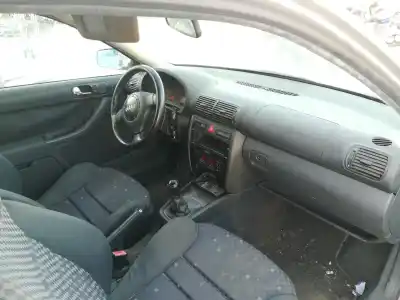 Scrapping Vehicle audi a3 (8l1) 1.8 of the year 2000 powered agn