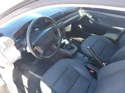 Здавання транспортного засобу audi a4 b5 (8d2) 1.8 t року 1997 потужний aeb