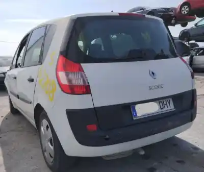 Véhicule à la ferraille renault                                            scenic ii (jm)                                                                                                                                                                                                                                             d-f9q-d8                                                                                                                                                                                                                                                   de l'année 2005 alimenté f9q d8