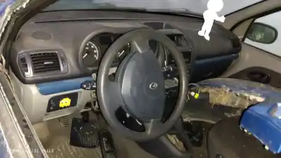 Scrapping Vehicle renault clio ii fase ii (b/cb0) k9k a7 of the year 2003 powered k9k a7