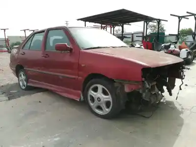 Veículo de Sucata SEAT TOLEDO (1L)  do ano 1998 alimentado 