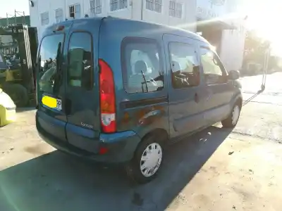 Scrapping Vehicle renault kangoo i (f/kc0) k9k702 of the year 2003 powered k9k702