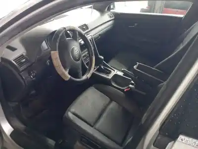 Verschrottungsfahrzeug audi                                               a4 avant (8e)                                                                                                                                                                                                                                              awx                                                                                                                                                                                                                                                        des jahres 2008 angetrieben awx