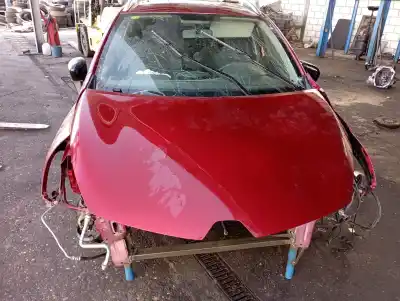 Véhicule à la ferraille renault clio iv business de l'année 2017 alimenté k9k